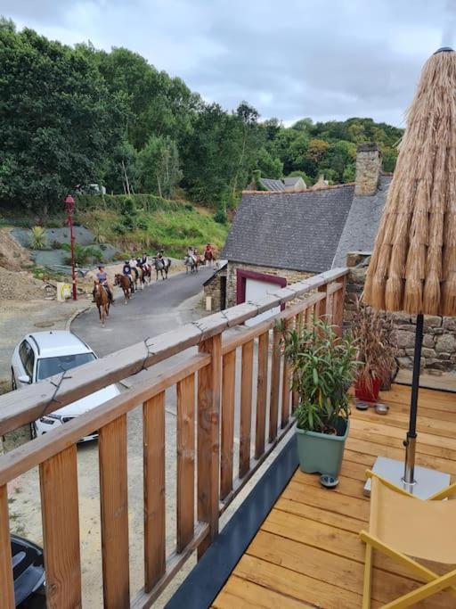 La Passerelle De La Baie ロズ・シュル・クエノン エクステリア 写真